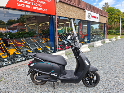 Scooter électrique SYM E-Fiddle 